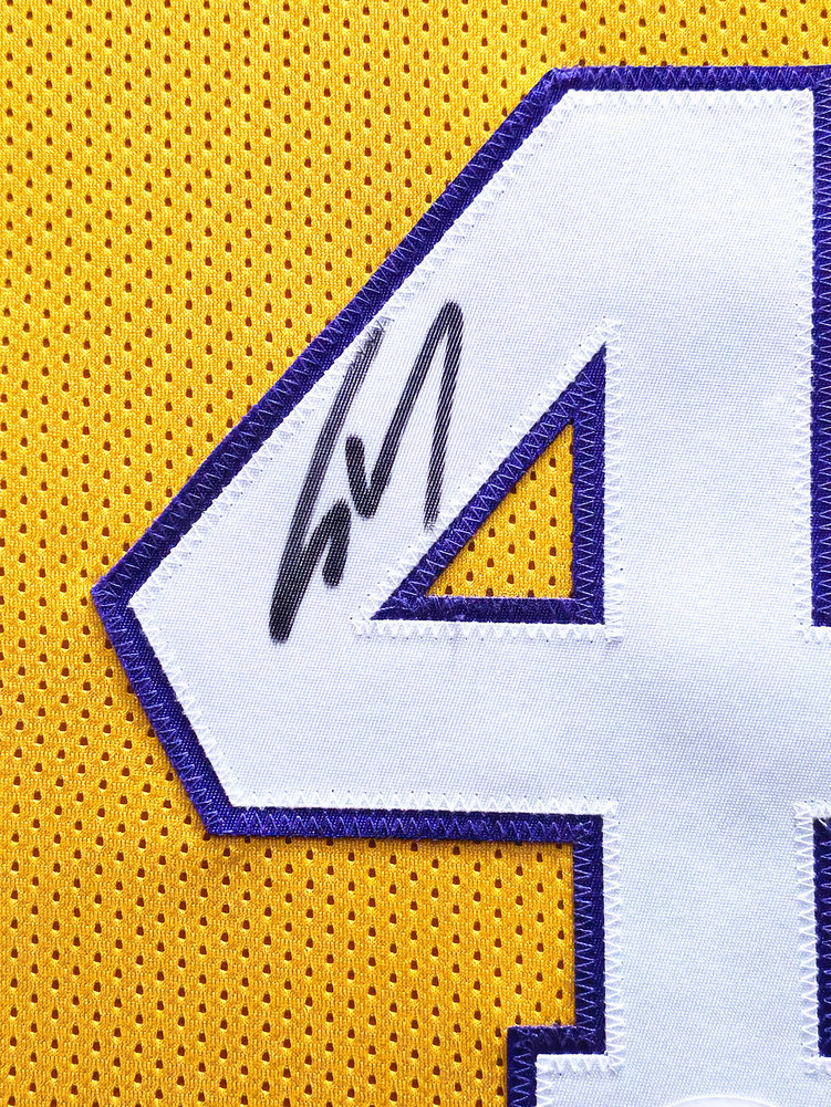 Los Angeles Lakers Shaquille O'neal Autographed Signed Framed Yellow Jersey Beckett Beckett